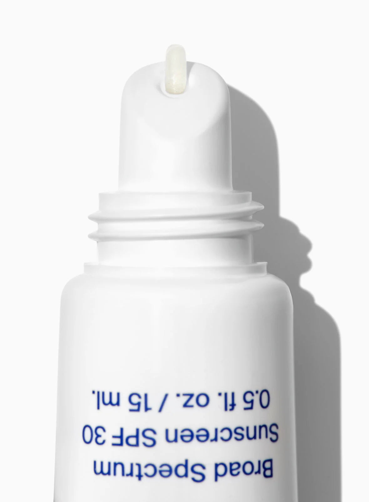 1d9fd513161118e2b8213b5f53c20e48_3d91b2f1-b2c1-4fae-a952-15d7ecbb17f6.jpg SPF 30 | PLAY Lip Balm - Image 3