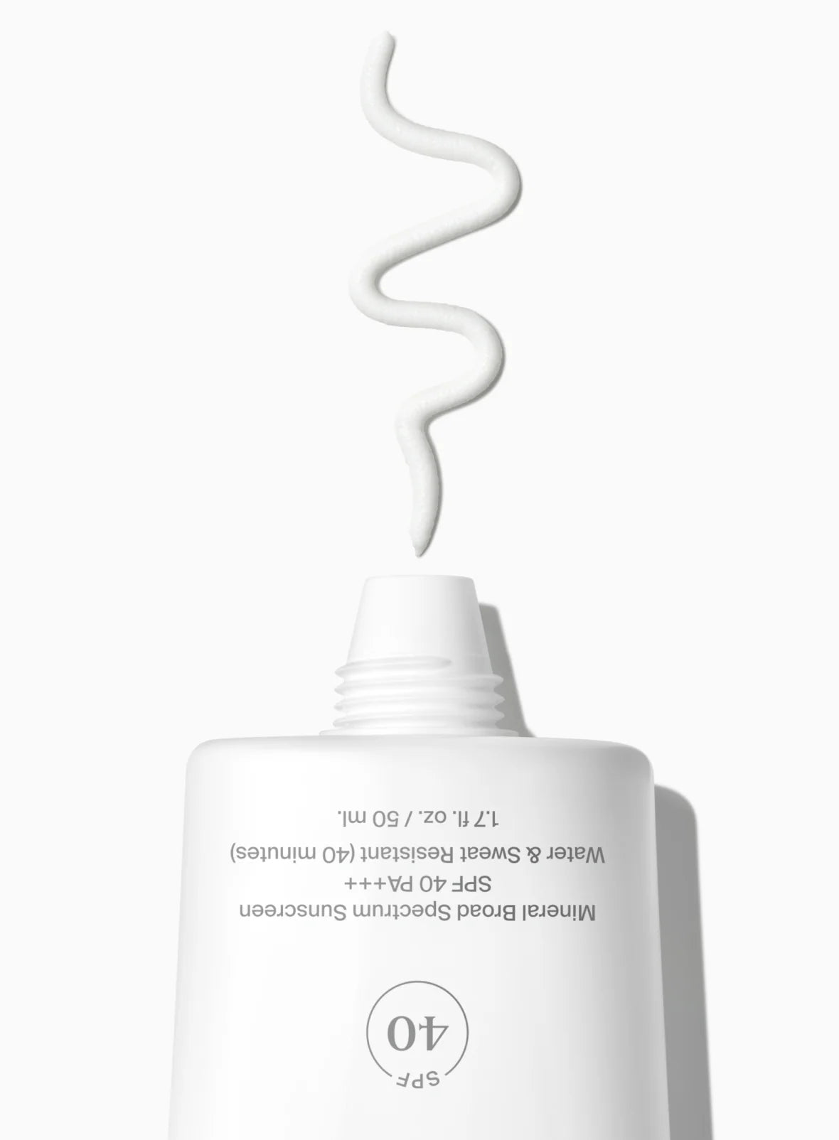 2a6f15696902ca801c8f8a4e87b0453b_de1c5ba9-50b1-4f0e-9f4a-8dcc02bd2da3.jpg SPF 40 | Mineral Unseen Sunscreen - Image 4