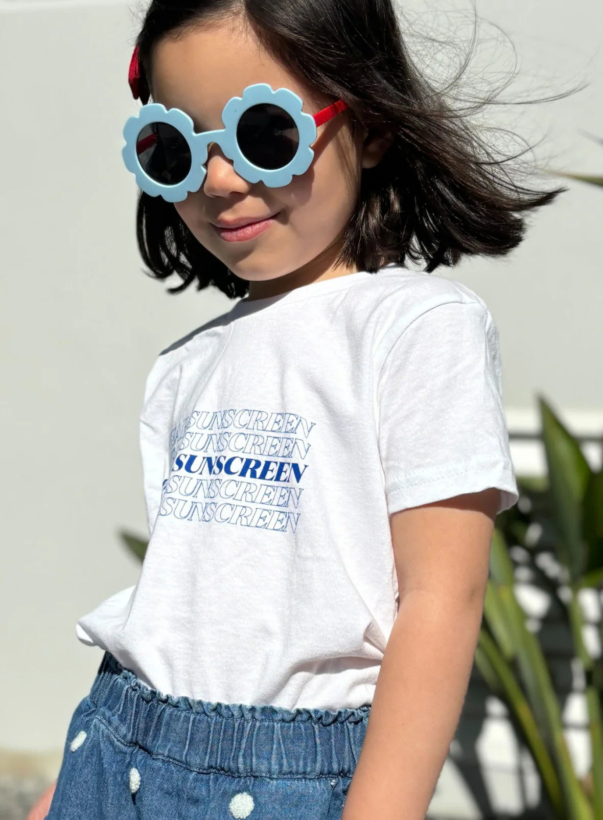 a884cdcc8c6872f7f6c06c8d63303eb1_85b52a77-7201-4c78-8893-bbdd53d73936.jpg Children's Wear Sunscreen Tee - Image 2